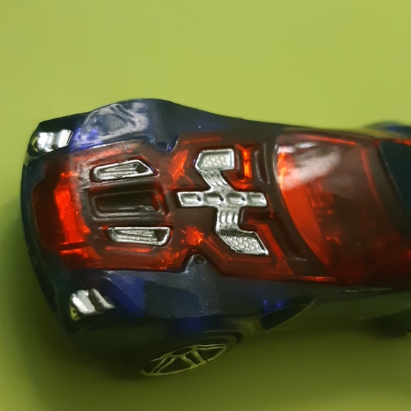 Hot wheels Nerve Hammer Diecast 1:64| 9/10 - Picture 6 of 8